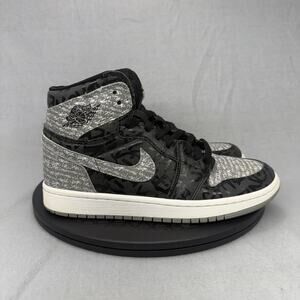 Copied - Nike Air Jordan 1 Retro High OG "Rebellionaire" 555088-036 Men Size 7